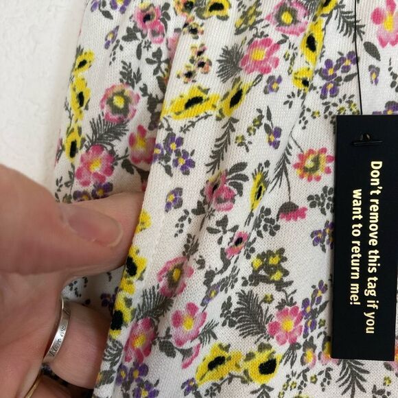 AFRM NWT beautiful floral joggers heavier weight w/ pockets 💐 - Picture 4 of 11